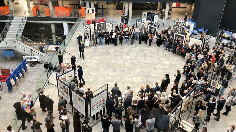 Wernisaż prac Mariana Fikusa